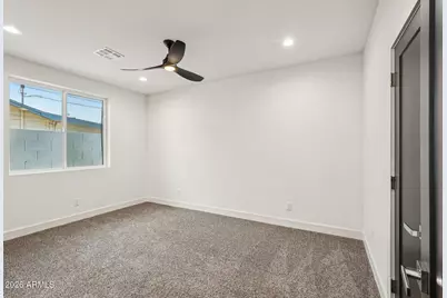 1434 E Weldon Avenue, Phoenix, AZ 85014 - Photo 35