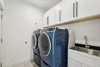 1434 E Weldon Avenue, Phoenix, AZ 85014 - Photo 37