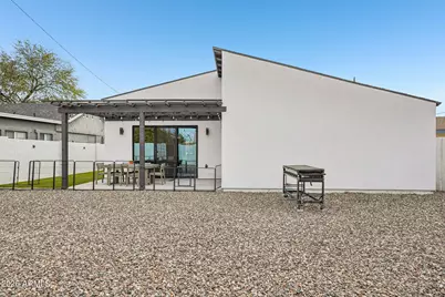 1434 E Weldon Avenue, Phoenix, AZ 85014 - Photo 43