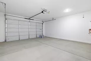 32984 N Vineyard Ave, San Tan Valley, AZ 85143 - Photo 9