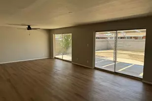 3006 W Stella Ln, Phoenix, AZ 85017 - Photo 9