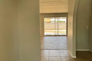 3006 W Stella Ln, Phoenix, AZ 85017 - Photo 7