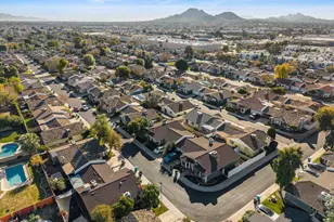 133 E Campo Bello Dr, Phoenix, AZ 85022 - Photo 39