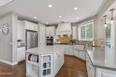 4730 S Robins Way, Chandler, AZ 85249 - Photo 9