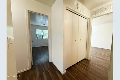 10010 N 7th Avenue #Unit 2, Phoenix, AZ 85021 - Photo 19