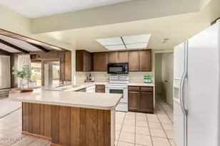 3702 W Topeka Dr, Glendale, AZ 85308 - Photo 15