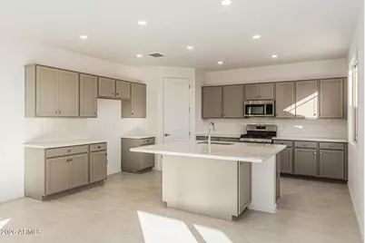 30143 W Palo Brea Way, Buckeye, AZ 85396 - Photo 13