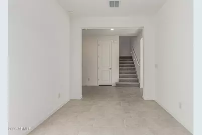 30143 W Palo Brea Way, Buckeye, AZ 85396 - Photo 5