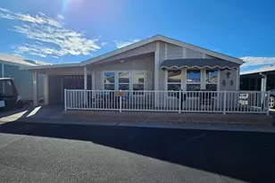 650 N Hawes Rd, Mesa, AZ 85207 - Photo 1