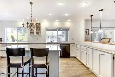 13034 N 82nd Street, Scottsdale, AZ 85260 - Photo 7