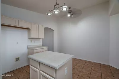 4545 N 67th Avenue #1028, Phoenix, AZ 85033 - Photo 9