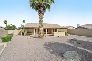 19506 N 89th Dr, Peoria, AZ 85382 - Photo 43