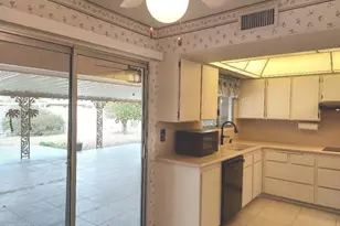 13046 W Skyview Dr, Sun City West, AZ 85375 - Photo 17