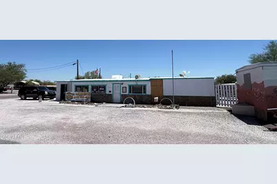 415 E Main Street E, Quartzsite, AZ 85346 - Photo 1