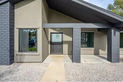 2432 W Saint Moritz Lane, Phoenix, AZ 85023 - Photo 3