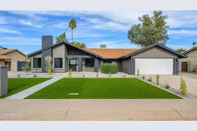 2432 W Saint Moritz Lane, Phoenix, AZ 85023 - Photo 1