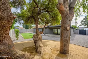 2432 W St Moritz Ln, Phoenix, AZ 85023 - Photo 41