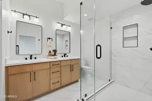 2432 W St Moritz Ln, Phoenix, AZ 85023 - Photo 29