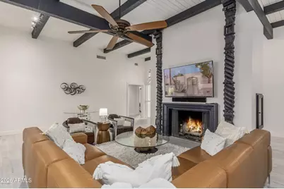 6333 N Scottsdale Road #20, Scottsdale, AZ 85250 - Photo 7