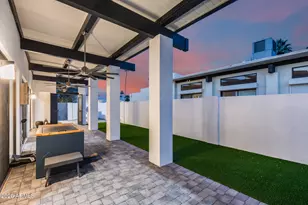 6333 N Scottsdale Rd, Scottsdale, AZ 85250 - Photo 35