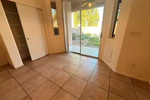 3832 W Glass Ln, Phoenix, AZ 85041 - Photo 11
