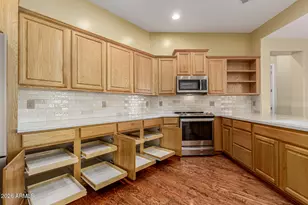 28599 N 123rd Ln, Peoria, AZ 85383 - Photo 15