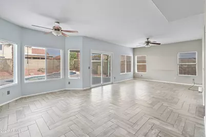 1304 E Muriel Drive, Phoenix, AZ 85022 - Photo 7