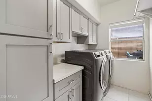 1304 E Muriel Dr, Phoenix, AZ 85022 - Photo 19