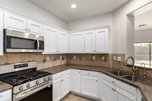 38214 N Pagoda Ct, Phoenix, AZ 85086 - Photo 17