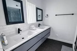 4607 N 74th St, Scottsdale, AZ 85251 - Photo 7