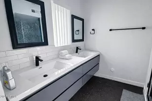 4607 N 74th St, Scottsdale, AZ 85251 - Photo 7