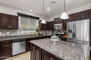 8718 N 180th Dr, Waddell, AZ 85355 - Photo 25