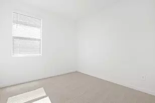 32899 N Vineyard Ave, San Tan Valley, AZ 85143 - Photo 9