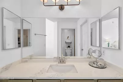 10401 N 52nd Street #230, Paradise Valley, AZ 85253 - Photo 9