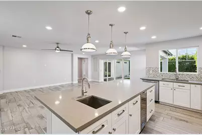 4232 N 19th Place, Phoenix, AZ 85016 - Photo 13