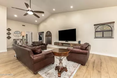 8551 E Wood Drive E, Scottsdale, AZ 85260 - Photo 33