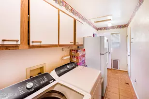 8151 W Sierra Vista Dr, Glendale, AZ 85303 - Photo 17