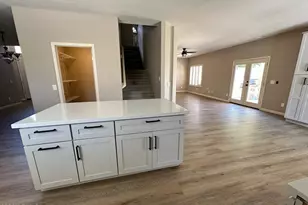 25823 N 67th Ln, Peoria, AZ 85383 - Photo 15