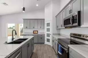 10415 W Arivaca Dr, Arizona City, AZ 85123 - Photo 9