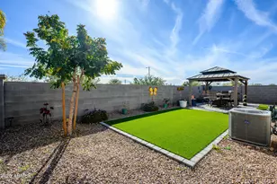 18363 W Whispering Wind Dr, Surprise, AZ 85387 - Photo 15