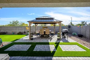 18363 W Whispering Wind Dr, Surprise, AZ 85387 - Photo 13