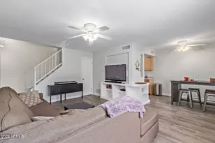 948 S Alma School Rd, Mesa, AZ 85210 - Photo 9