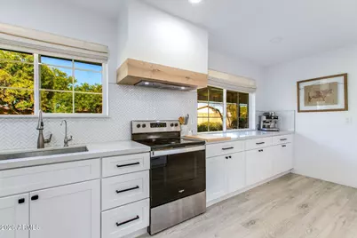 1520 W Aster Drive, Phoenix, AZ 85029 - Photo 23