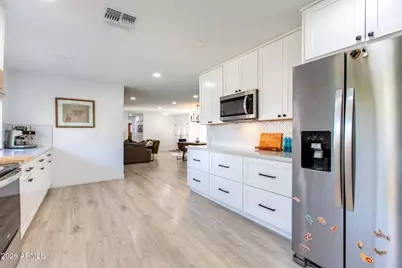 1520 W Aster Drive, Phoenix, AZ 85029 - Photo 27