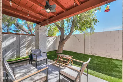 2011 W Nopal Avenue, Mesa, AZ 85202 - Photo 5