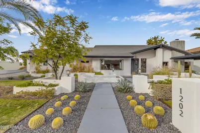 1202 W Dahlia Drive, Phoenix, AZ 85029 - Photo 1
