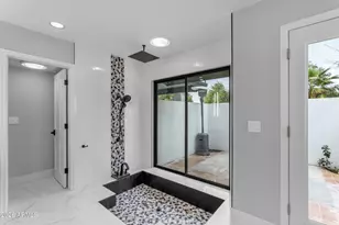 1202 W Dahlia Dr, Phoenix, AZ 85029 - Photo 57