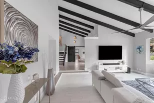 1202 W Dahlia Dr, Phoenix, AZ 85029 - Photo 15