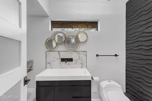 1202 W Dahlia Dr, Phoenix, AZ 85029 - Photo 17