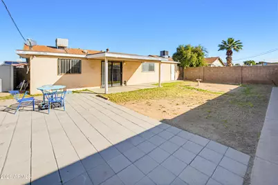 3713 W Las Palmaritas Drive, Phoenix, AZ 85051 - Photo 5